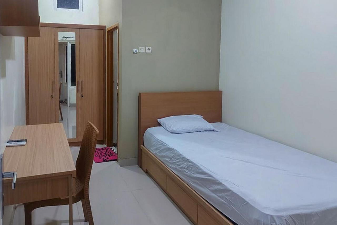 فندق Koolkost @ Jalan Tirto Agung Srondolwetan المظهر الخارجي الصورة