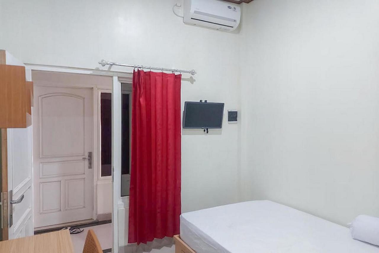 فندق Koolkost @ Jalan Tirto Agung Srondolwetan المظهر الخارجي الصورة