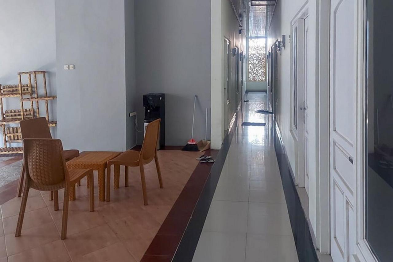 فندق Koolkost @ Jalan Tirto Agung Srondolwetan المظهر الخارجي الصورة